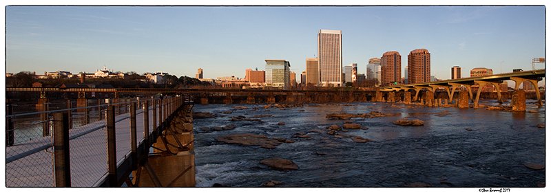 downtown panarama from footbridge.jpg